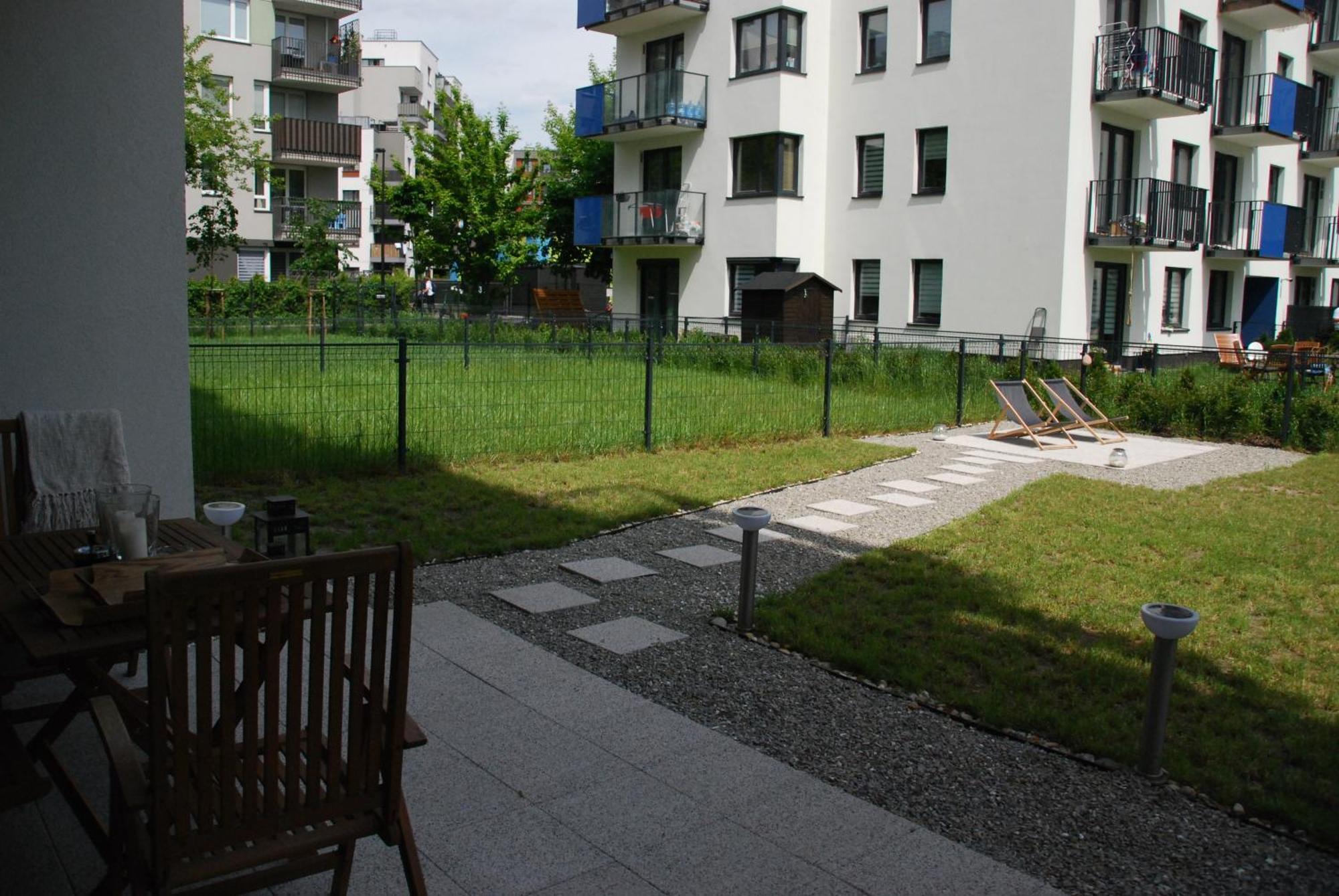 Relax&Comfort New Waw 50 Sqm With Terrace, Garden, Free Parking And Ac وارسو المظهر الخارجي الصورة