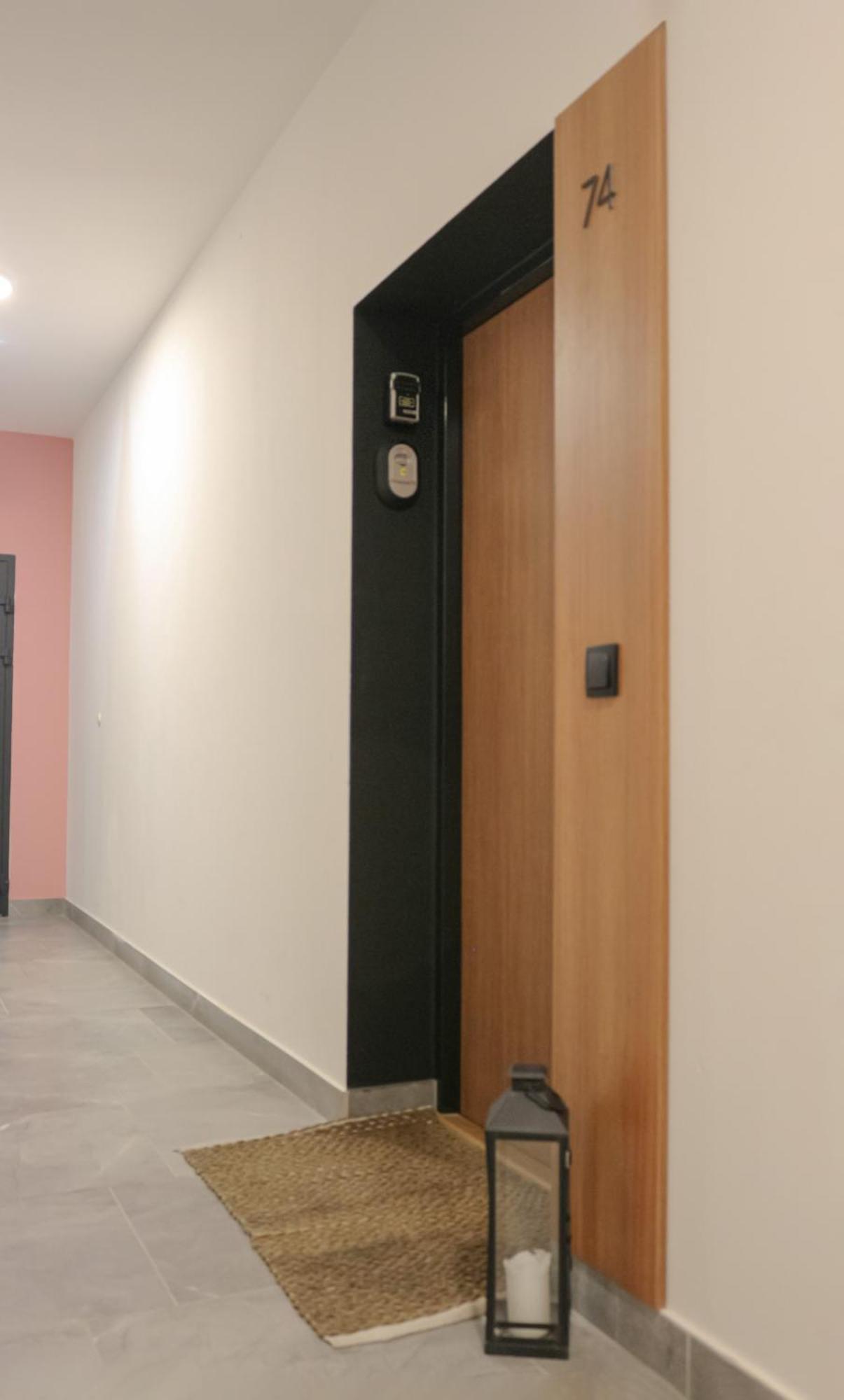 Relax&Comfort New Waw 50 Sqm With Terrace, Garden, Free Parking And Ac وارسو المظهر الخارجي الصورة
