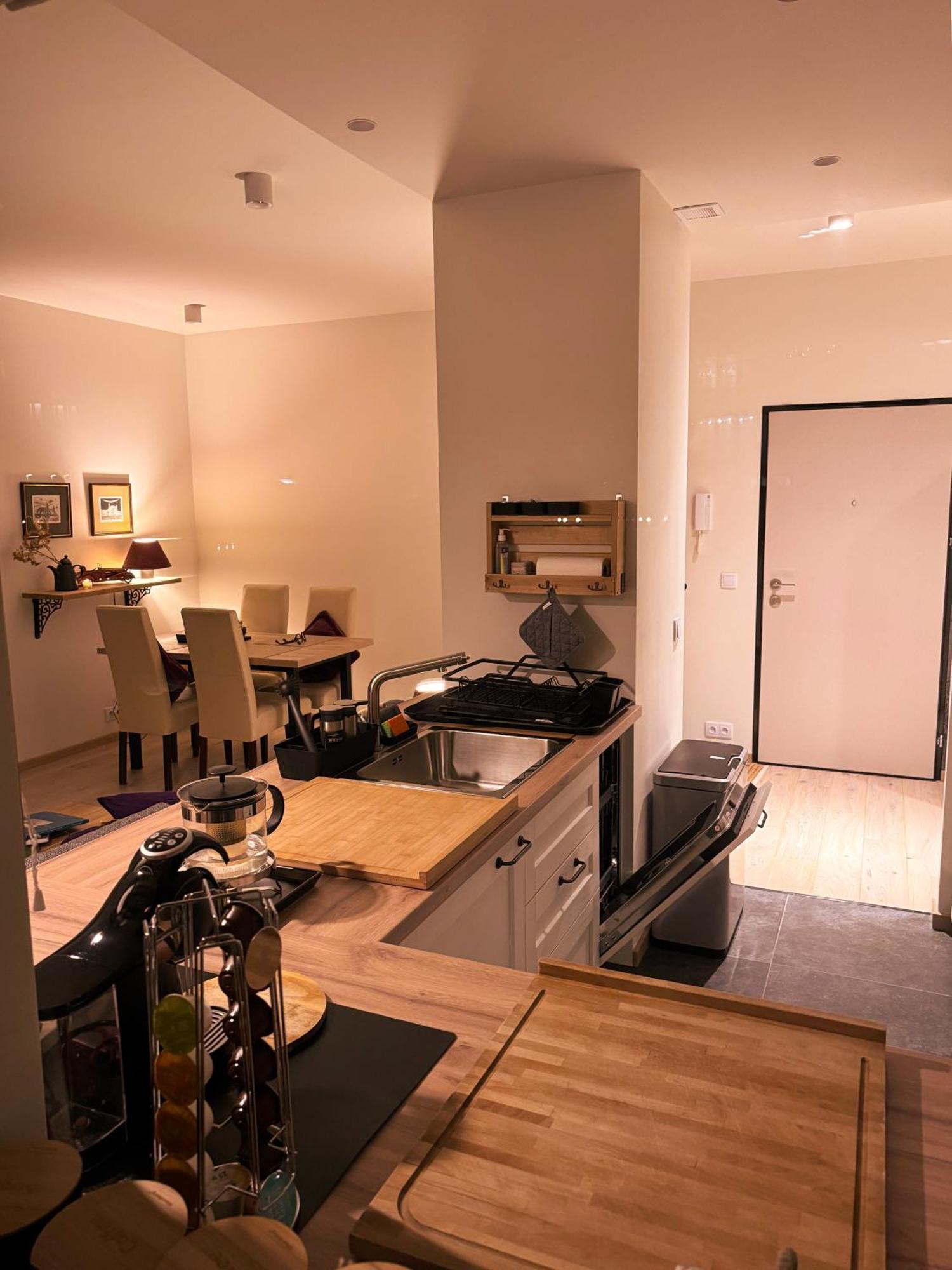 Relax&Comfort New Waw 50 Sqm With Terrace, Garden, Free Parking And Ac وارسو المظهر الخارجي الصورة