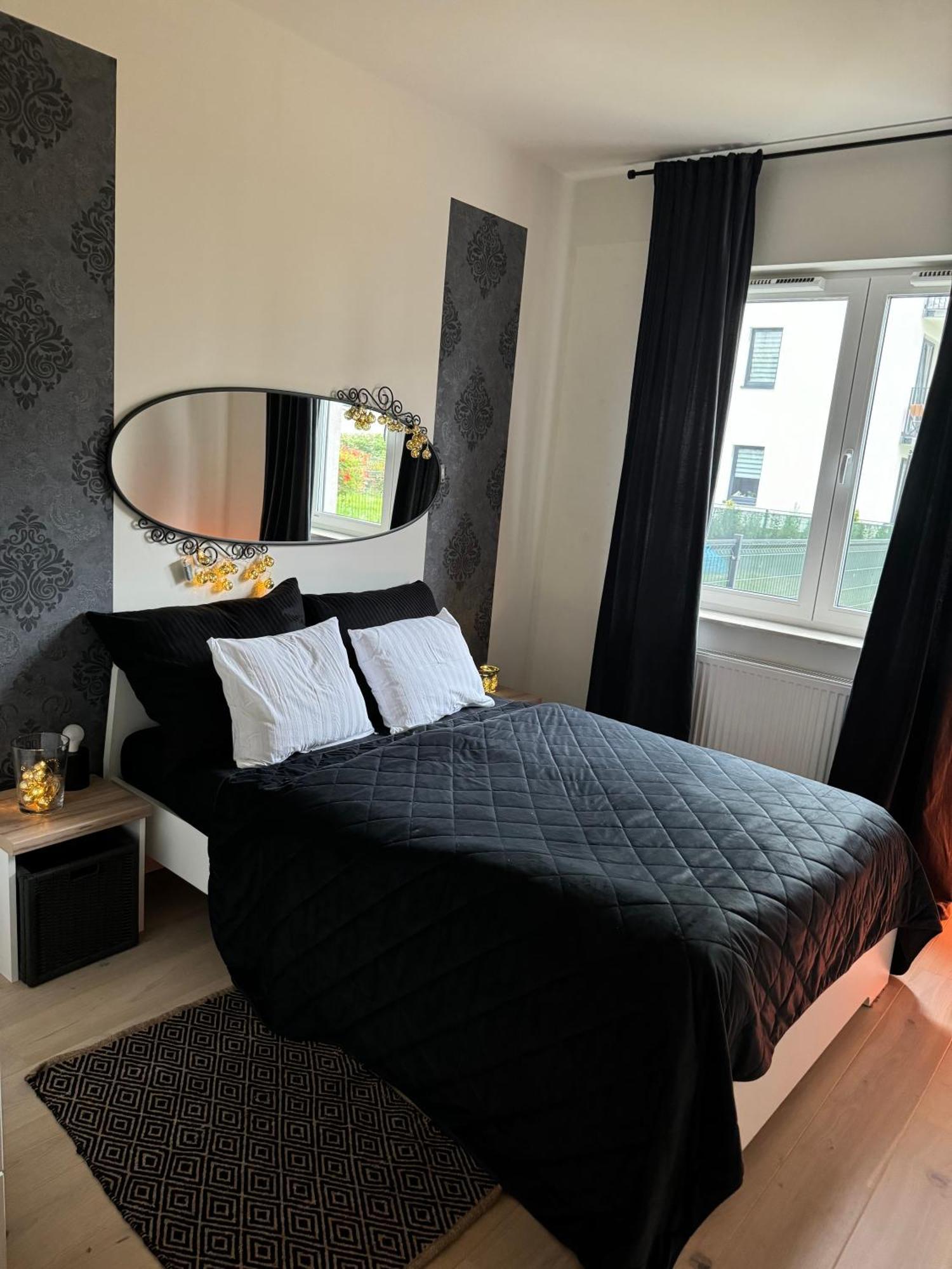 Relax&Comfort New Waw 50 Sqm With Terrace, Garden, Free Parking And Ac وارسو المظهر الخارجي الصورة